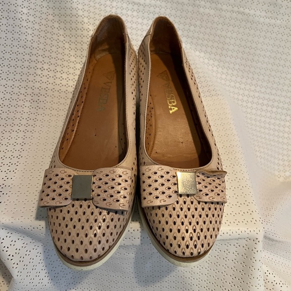 SALE!!!!!Leather Loafers In Beige - Picture 2 of 5